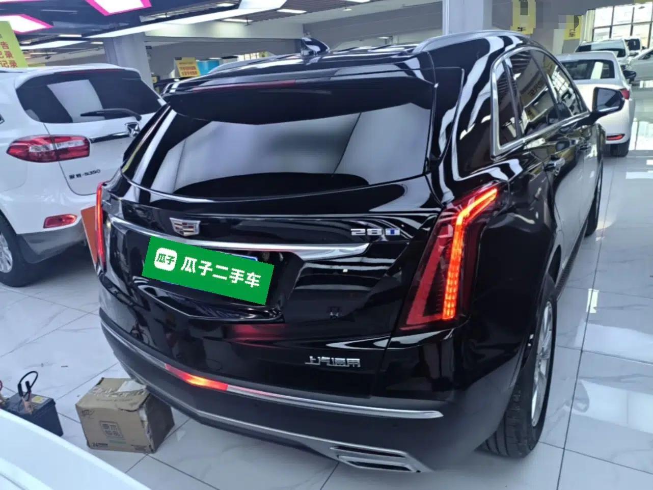 Cadillac XT5 2024 2.0T Two-Wheel Drive Fashion Edition — миниатюра 5