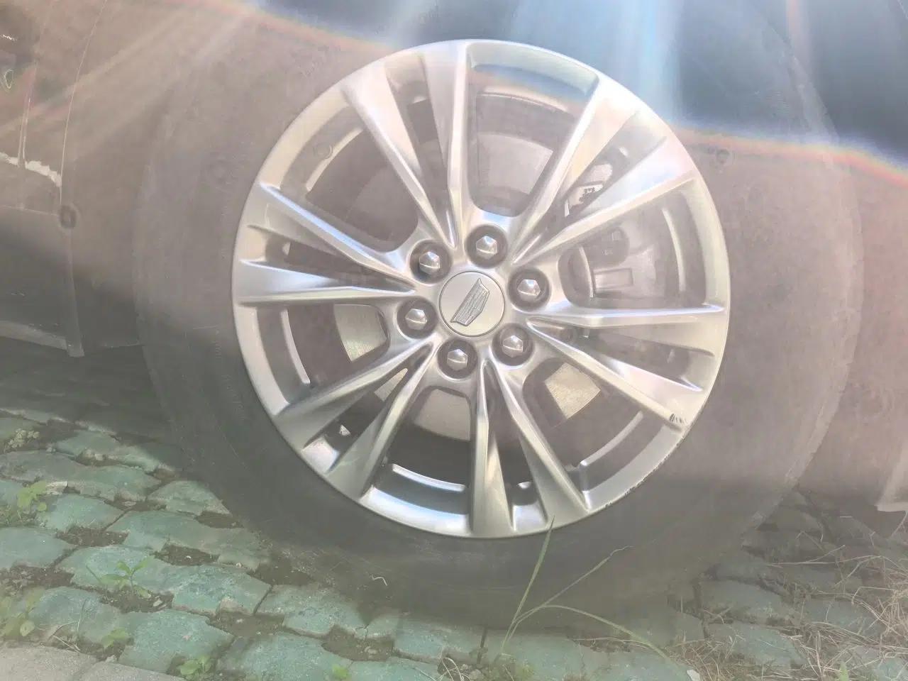 Cadillac XT5 2021 28T Luxury Model — миниатюра 8