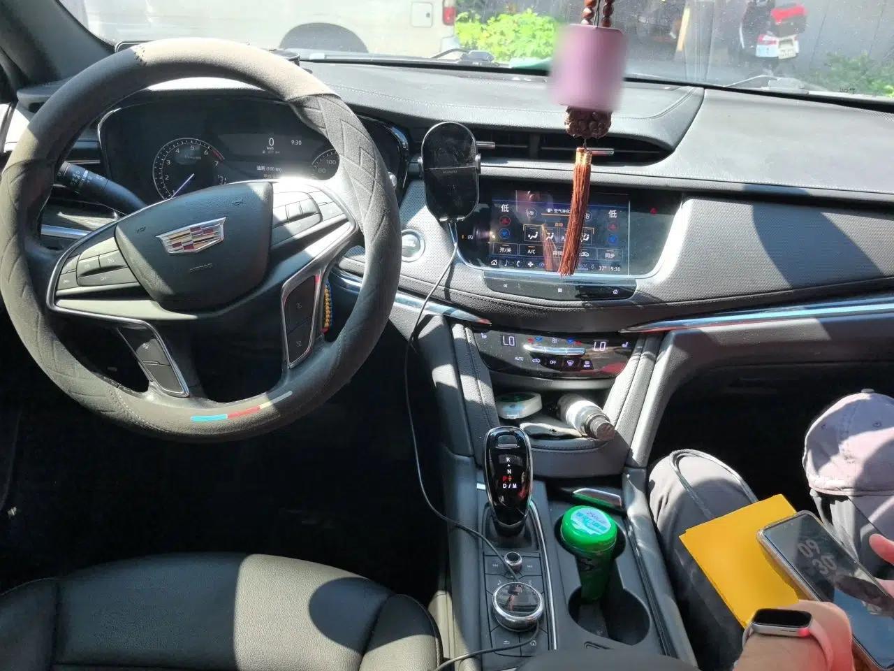 Cadillac XT5 2021 28T Luxury Model — миниатюра 9