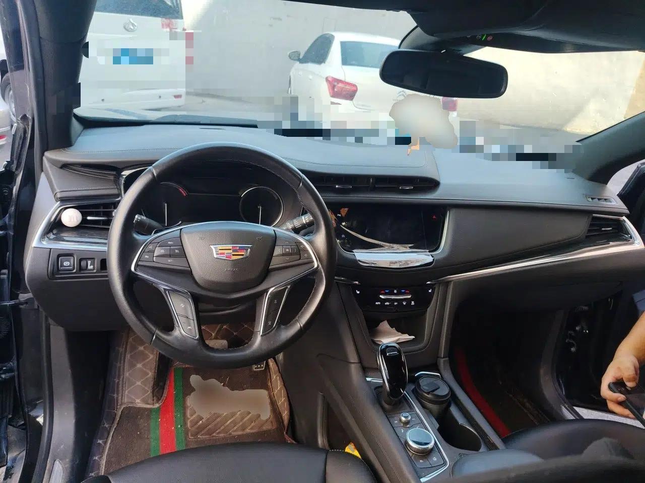 Cadillac XT5 2022 2.0T Two-Wheel Drive Luxury Version — миниатюра 9