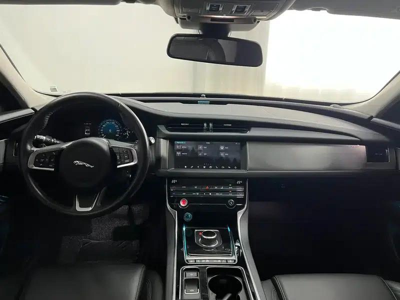 Jaguar XFL 2020 2.0T P200 2WD Elite Edition — миниатюра 14