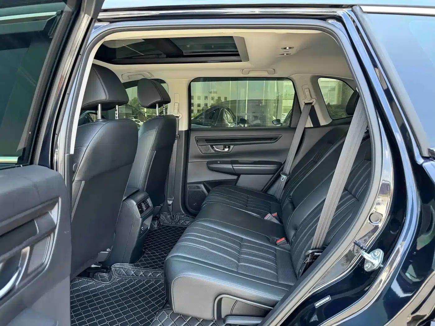 2023 Honda CR-V 240TURBO 2WD Luxury Edition 5-seater — миниатюра 6