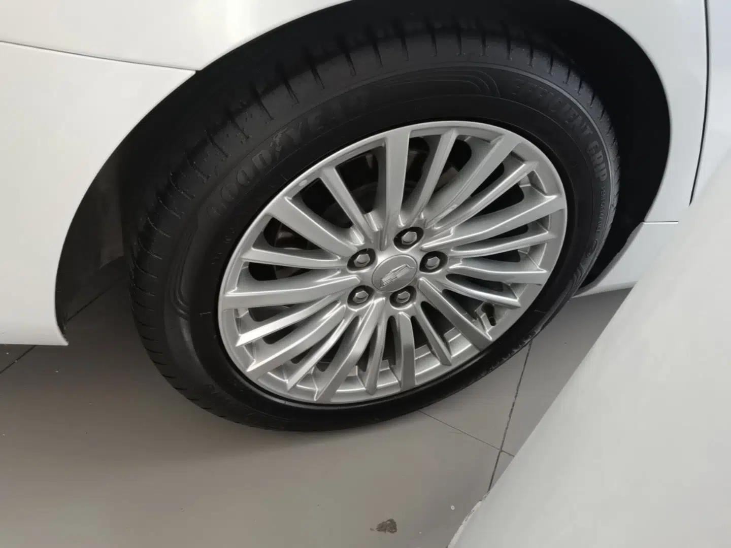 Cadillac CT6 2019 28T Luxury Model — миниатюра 11