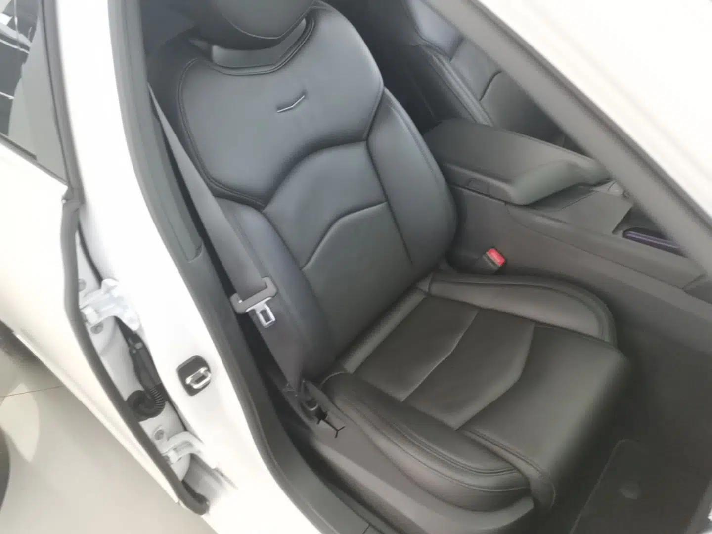 Cadillac CT6 2019 28T Luxury Model — миниатюра 19