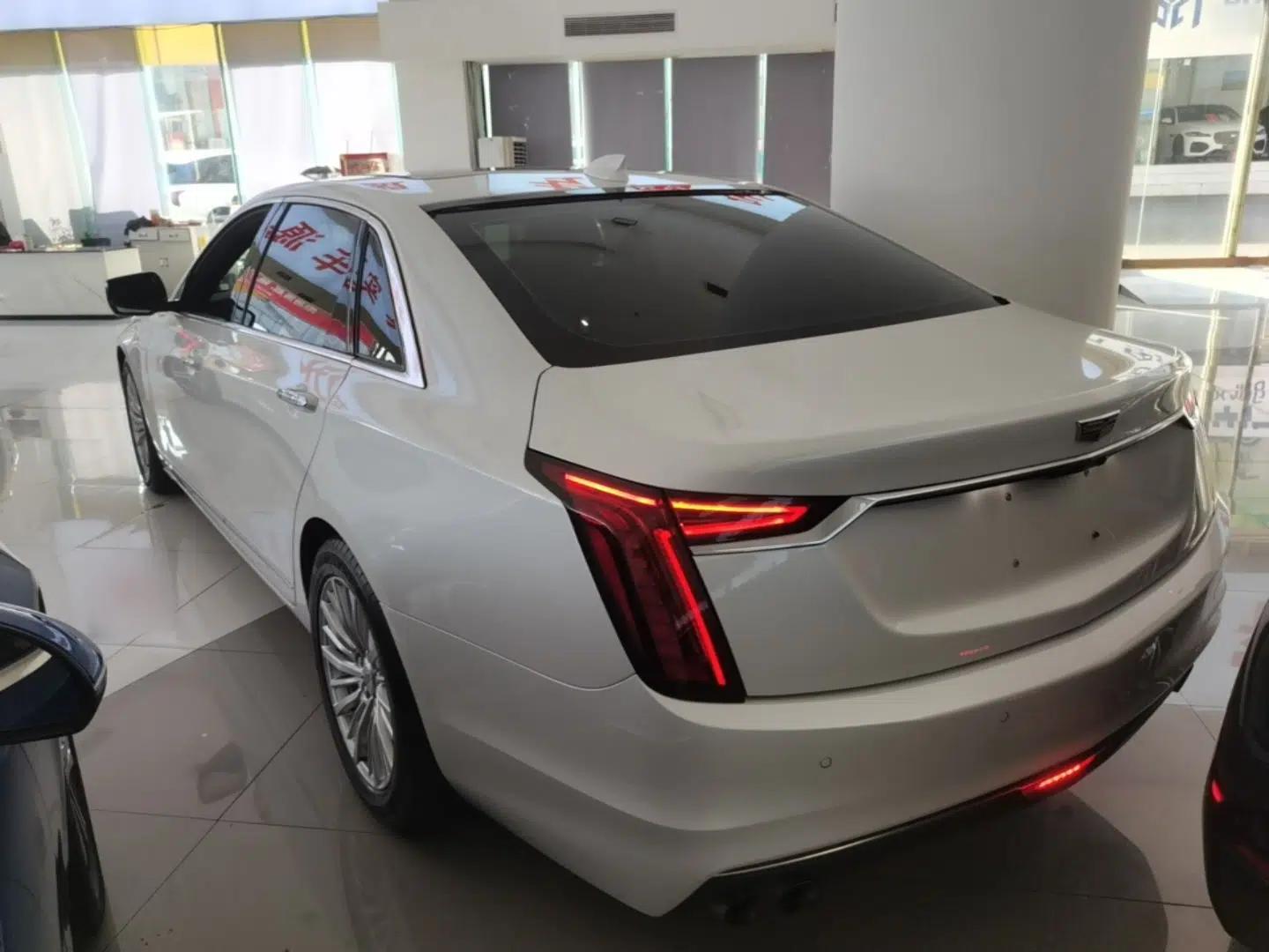 Cadillac CT6 2019 28T Luxury Model — миниатюра 4