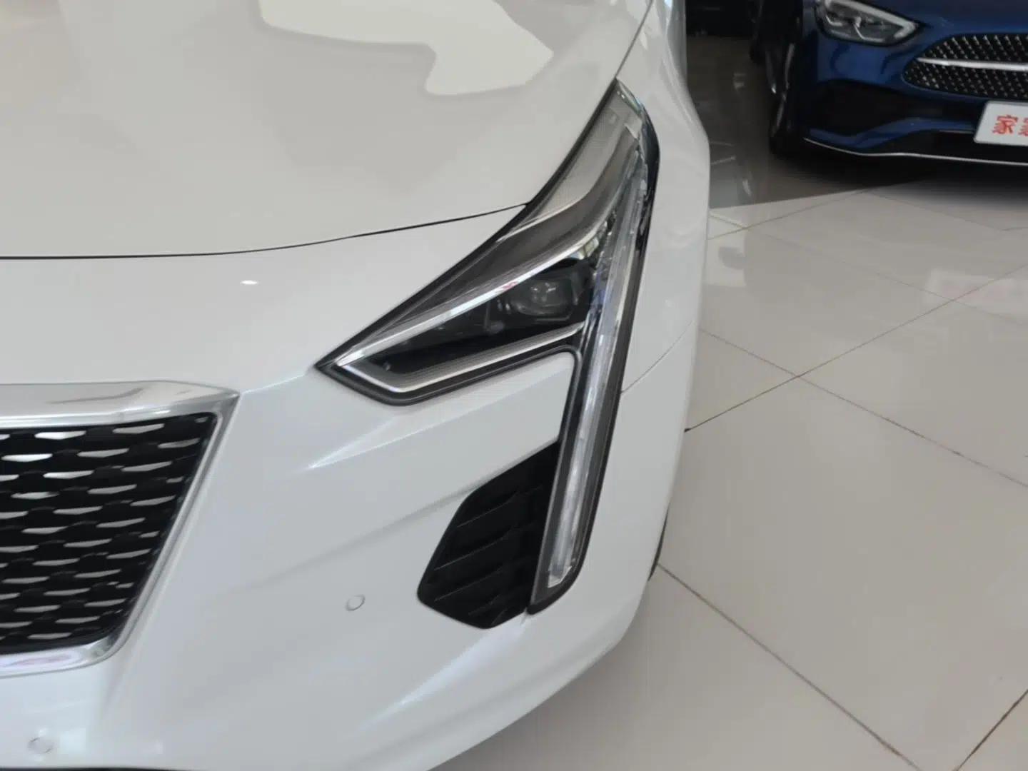 Cadillac CT6 2019 28T Luxury Model — миниатюра 8
