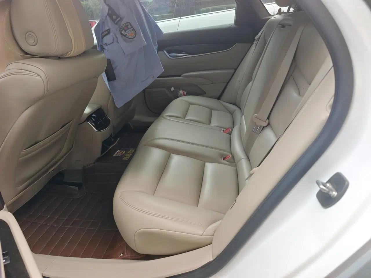 Cadillac XTS 2017 28T Elite Model — миниатюра 17