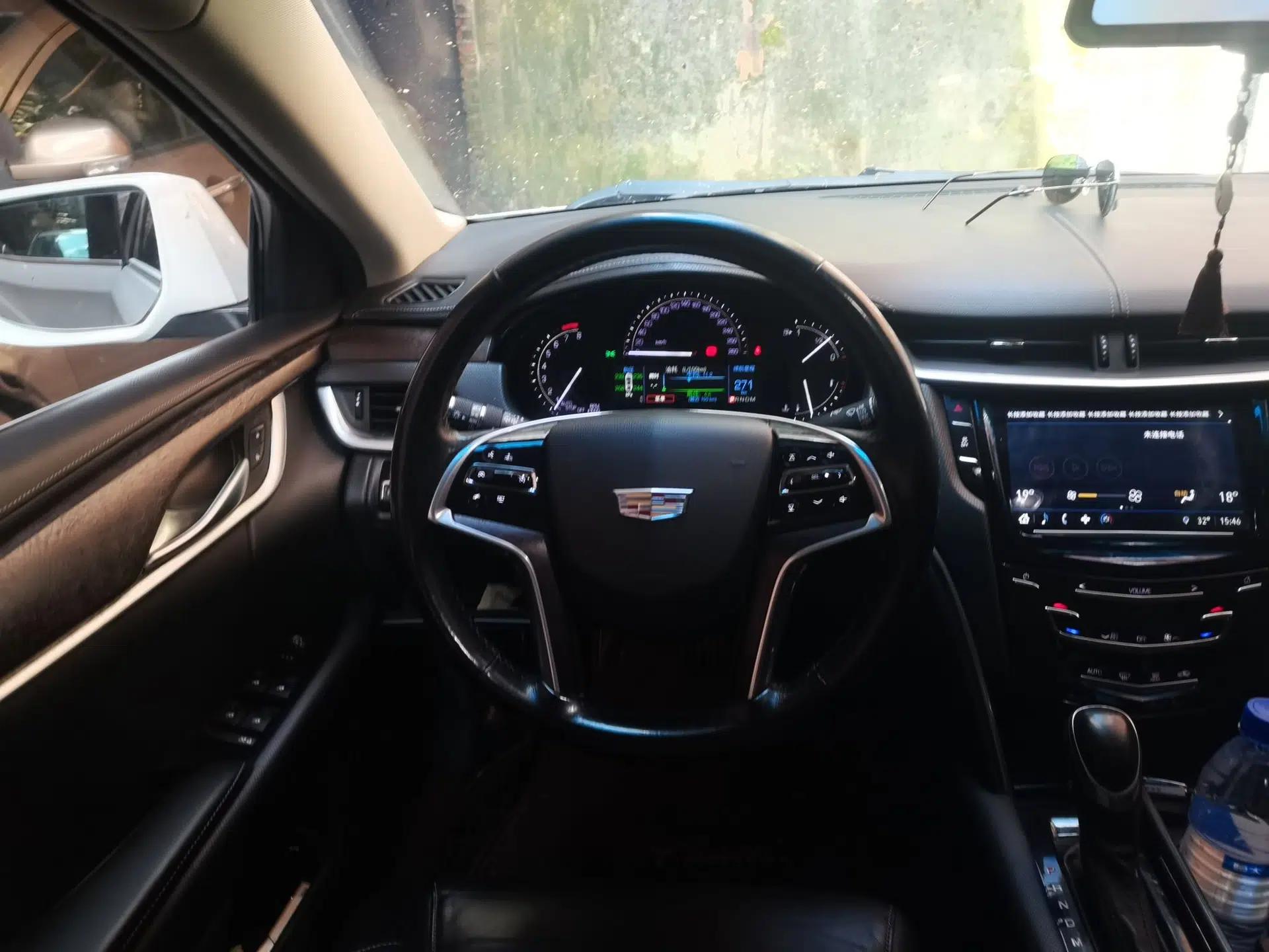 Cadillac XTS 2018 28T Elite Edition — миниатюра 10