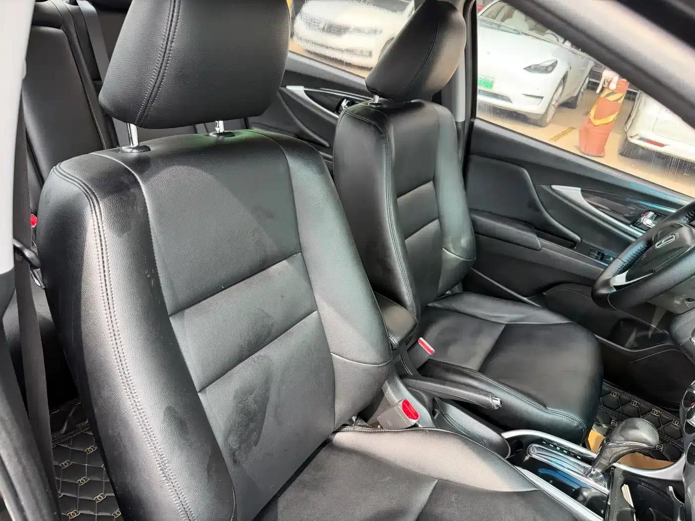 Honda Crider 2015 1.8L Automatic Comfort Edition — миниатюра 19
