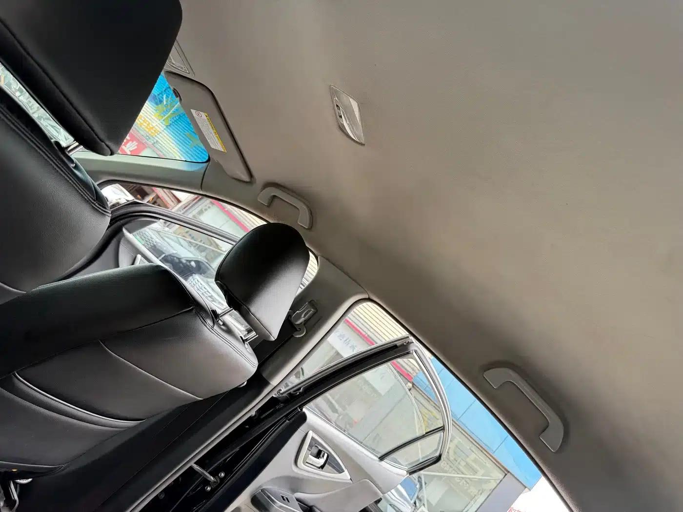 Honda Crider 2015 1.8L Automatic Comfort Edition — миниатюра 22