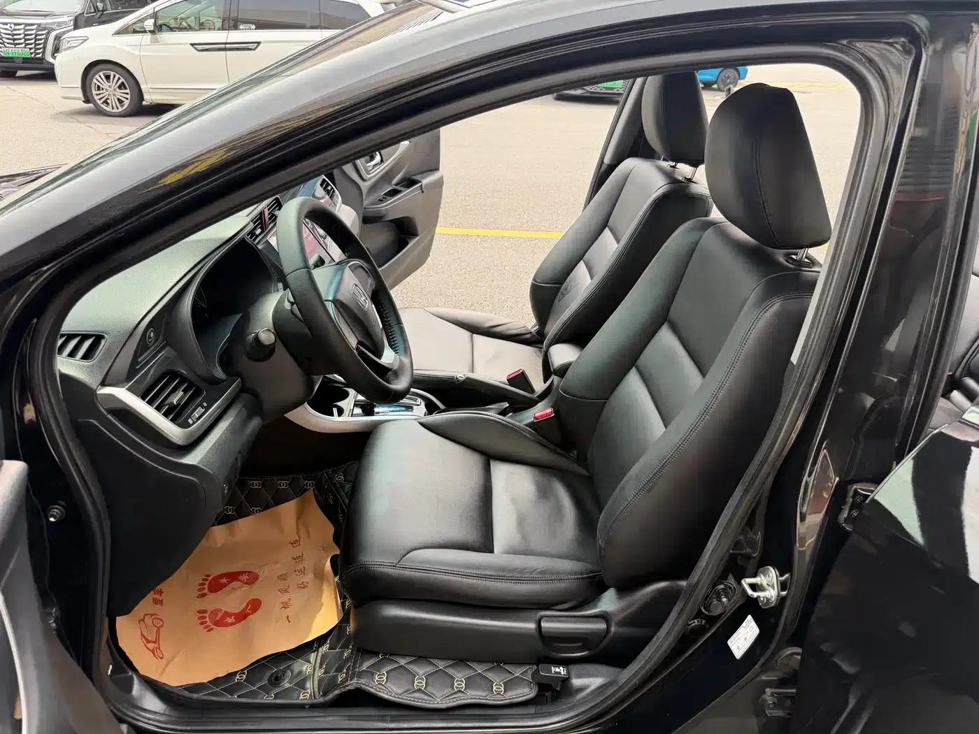 Honda Crider 2015 1.8L Automatic Comfort Edition — миниатюра 23