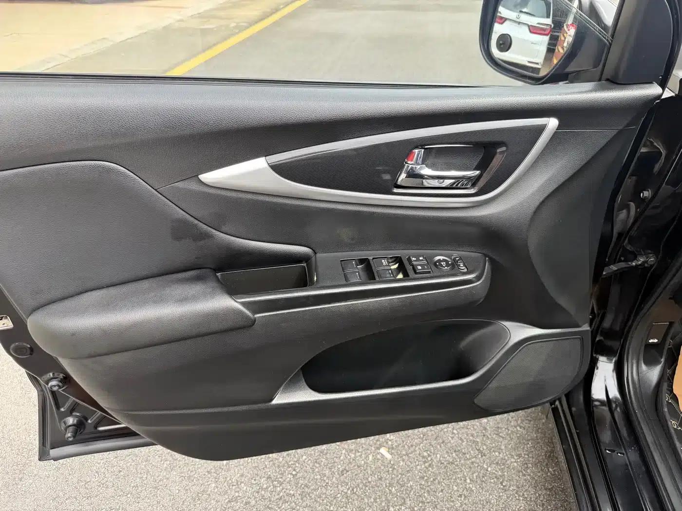 Honda Crider 2015 1.8L Automatic Comfort Edition — миниатюра 25