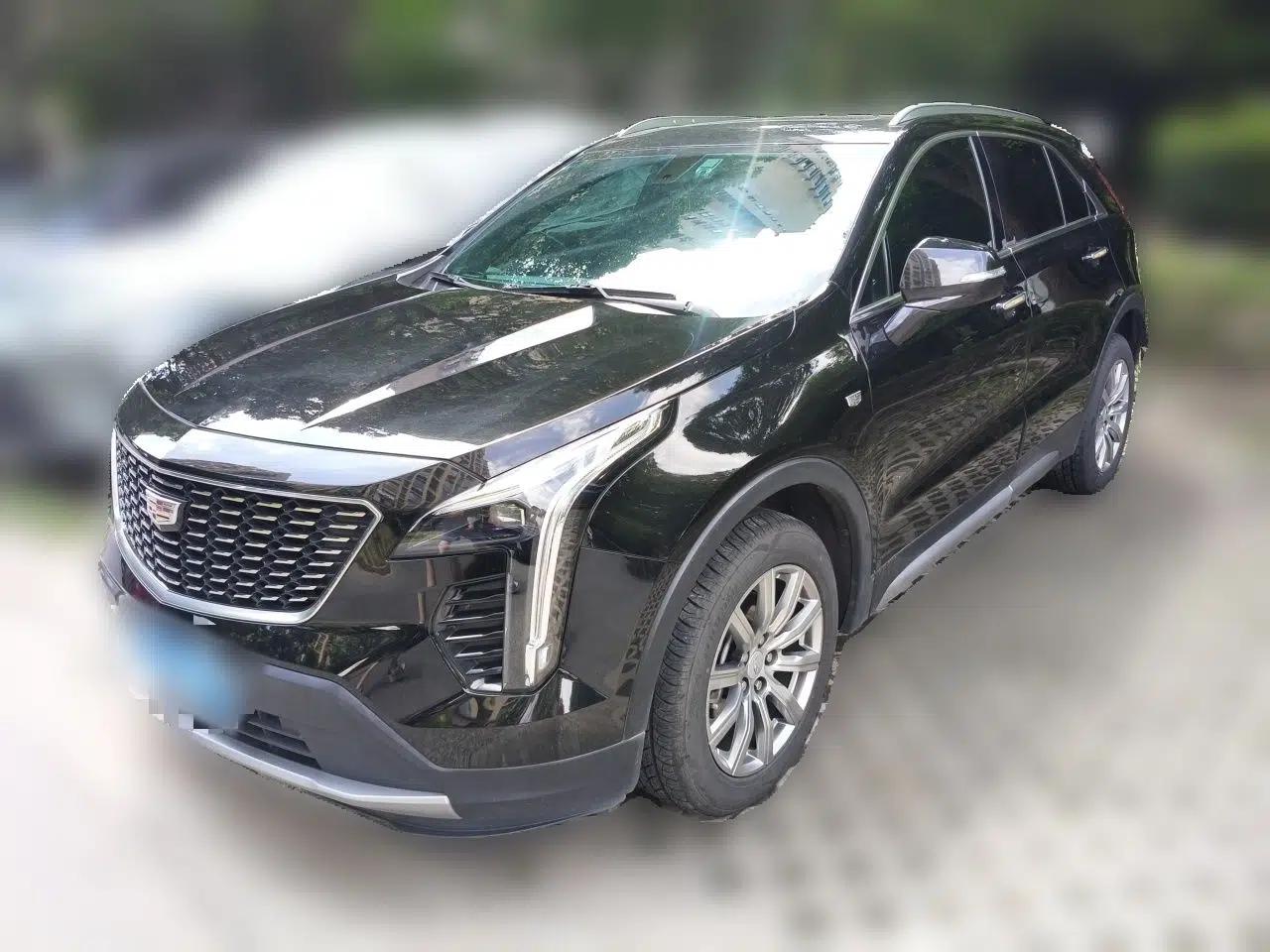 Cadillac XT4 2021 28T Two-Wheel Drive Luxury Version — миниатюра 1