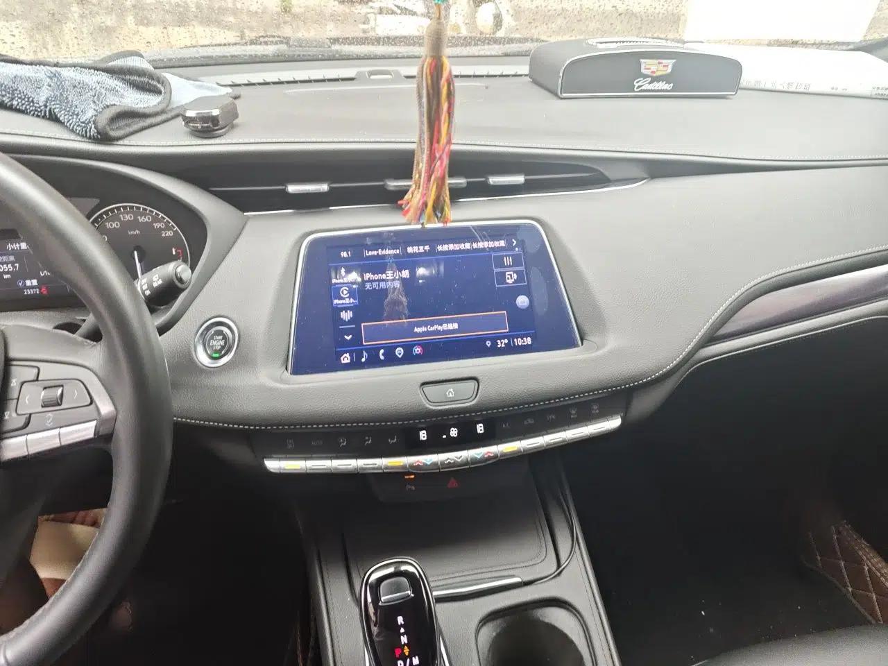 Cadillac XT4 2022 28T Two-Wheel Drive Fashion Edition — миниатюра 13
