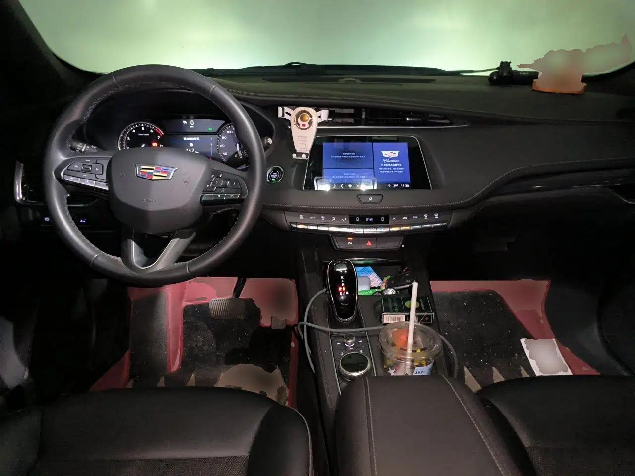 Cadillac XT4 2021 28T Two-Wheel Drive Tech Edition — миниатюра 9
