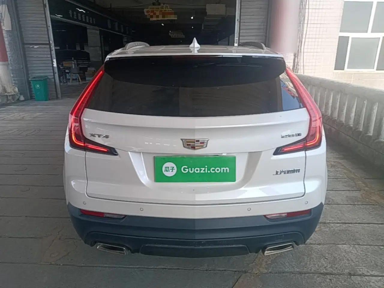 Cadillac XT4 2020 Revised Version 28T Two-Wheel Drive Tech Edition — миниатюра 5