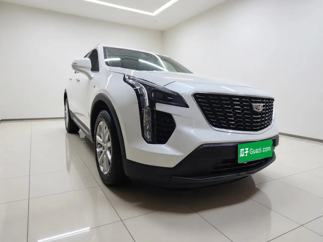 Cadillac XT4 2021 28T Two-Wheel Drive Tech Edition — миниатюра 3