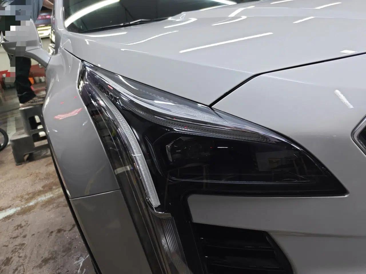 Cadillac XT4 2021 28T Two-Wheel Drive Tech Edition — миниатюра 7