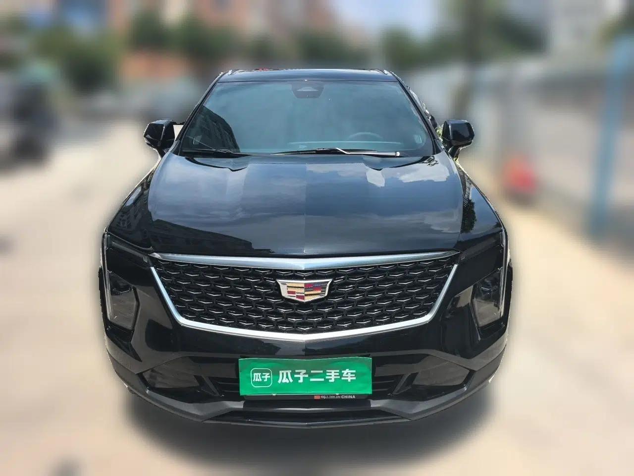 Cadillac XT4 2026 Model 28T Luxury Version — миниатюра 2