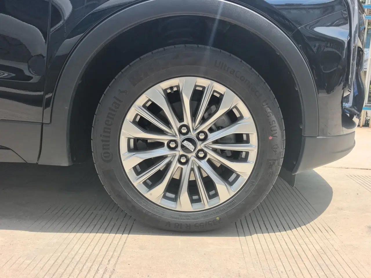 Cadillac XT4 2026 Model 28T Luxury Version — миниатюра 8