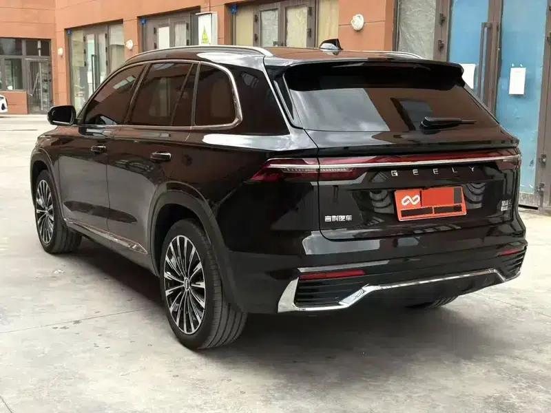 Geely Xingyue L 2026 2.0TD High-Power Automatic Two-Wheel Drive Oriental Star Edition — миниатюра 4