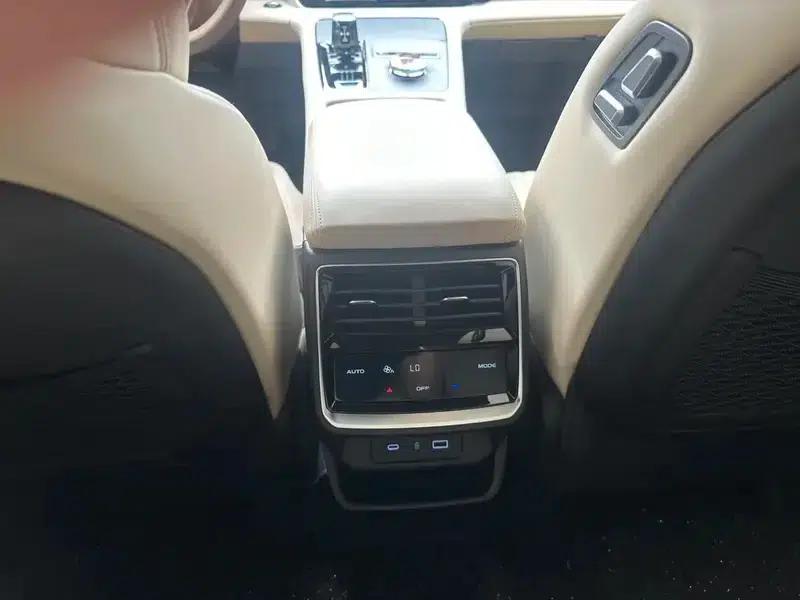 Geely Xingyue L 2024 2.0TD High-Power Automatic Two-Wheel Drive Cloud Edition — миниатюра 15