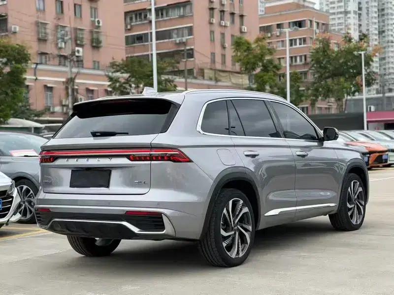 Geely Xingyue L 2024 2.0TD High-Power Automatic Two-Wheel Drive Sky Edition — миниатюра 6