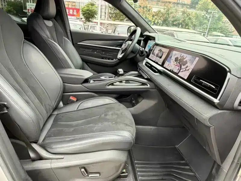 Geely Xingyue L 2024 2.0TD High-Power Automatic Two-Wheel Drive Sky Edition — миниатюра 9
