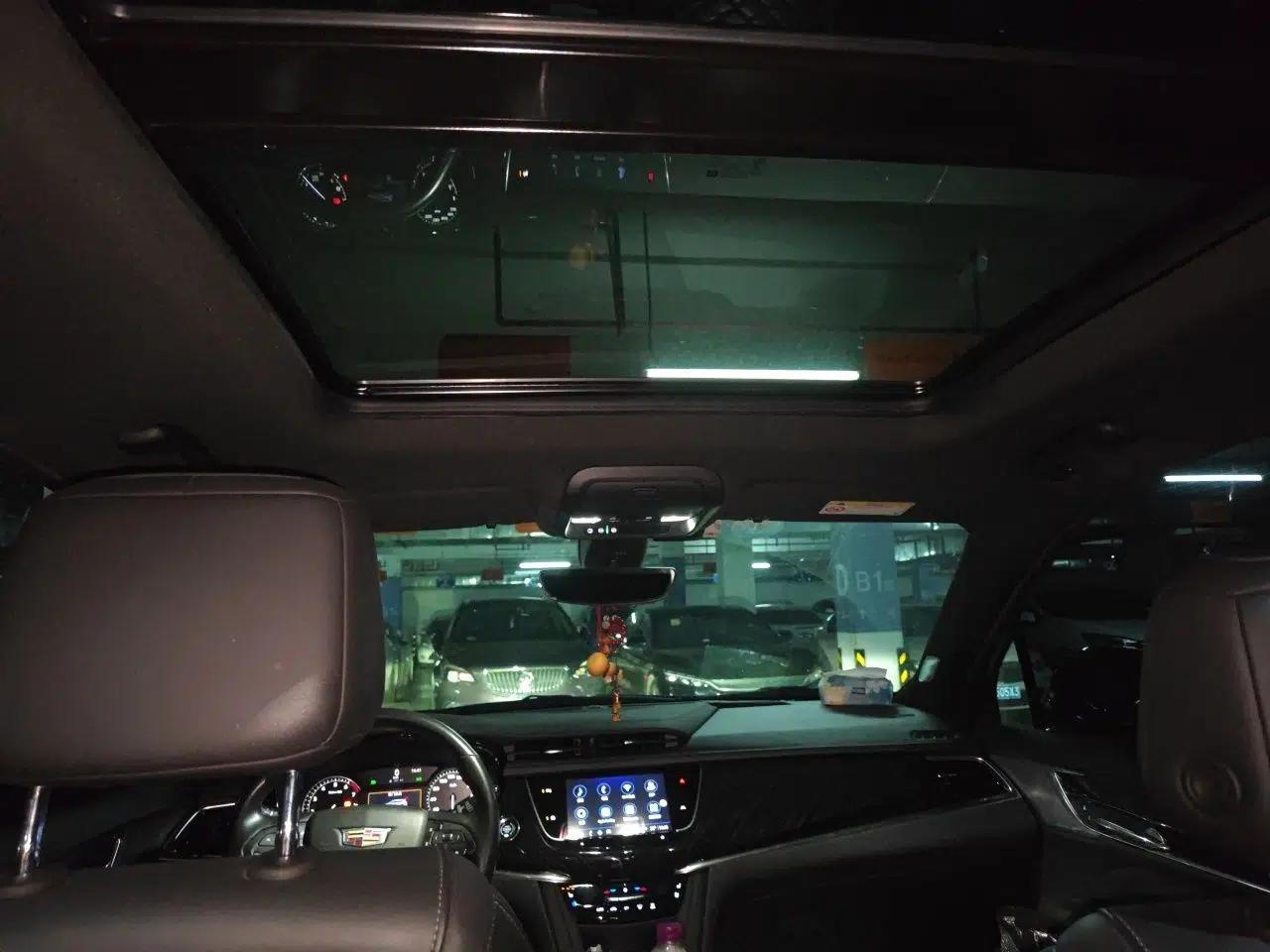 Cadillac XT6 2022 2.0T Six-Seater Four-Wheel Drive Luxury Version — миниатюра 18