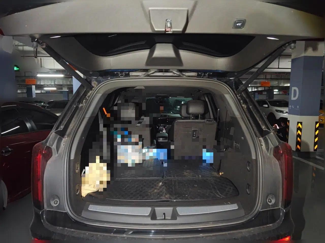 Cadillac XT6 2022 2.0T Six-Seater Four-Wheel Drive Luxury Version — миниатюра 19