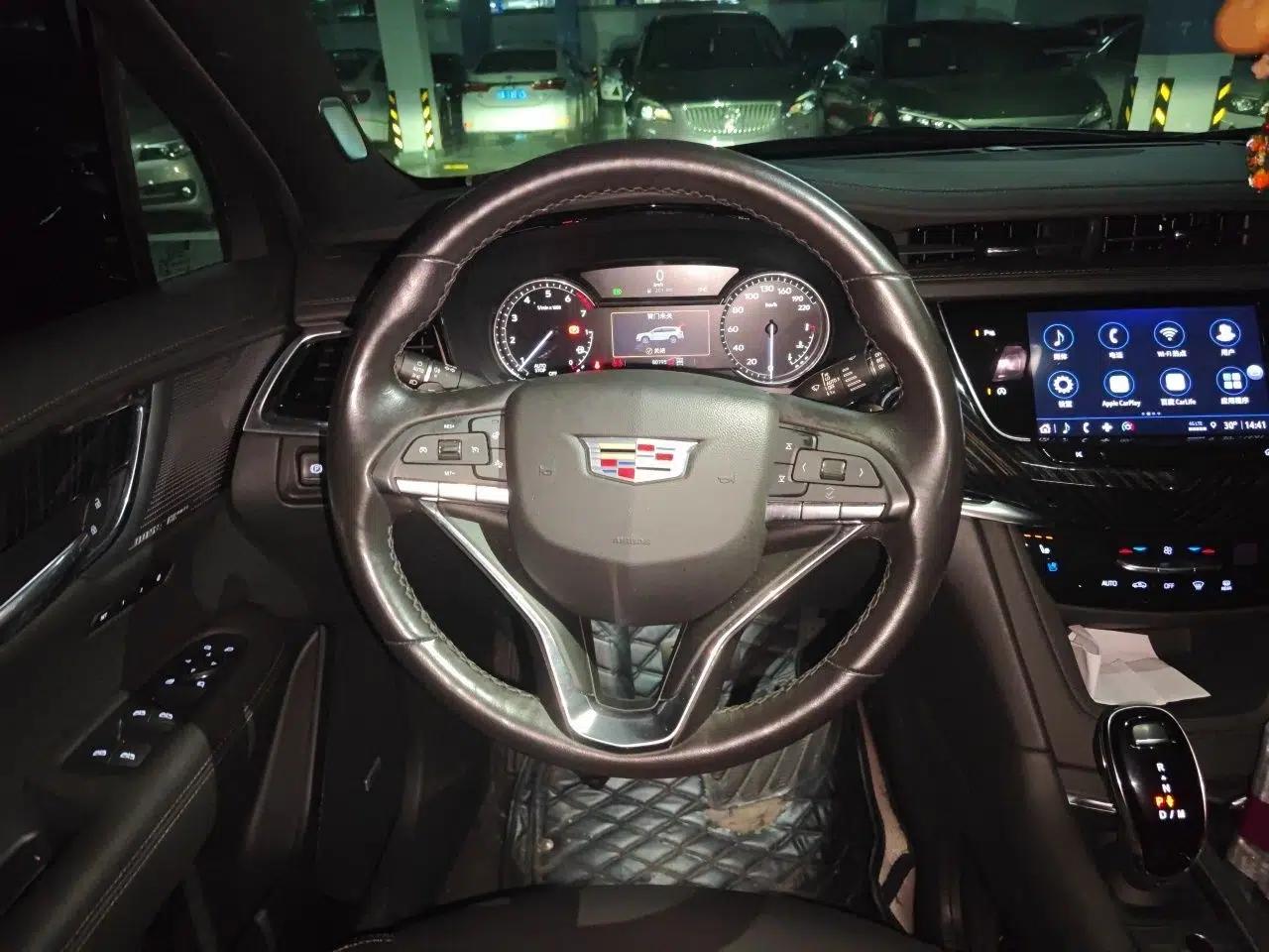 Cadillac XT6 2022 2.0T Six-Seater Four-Wheel Drive Luxury Version — миниатюра 10