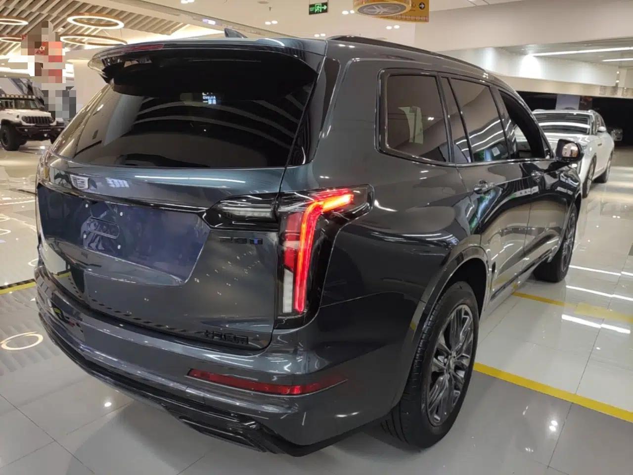 Cadillac XT6 2025 2.0T Six-Seater All-Wheel-Drive Prestige Executive Black Label Version — миниатюра 6