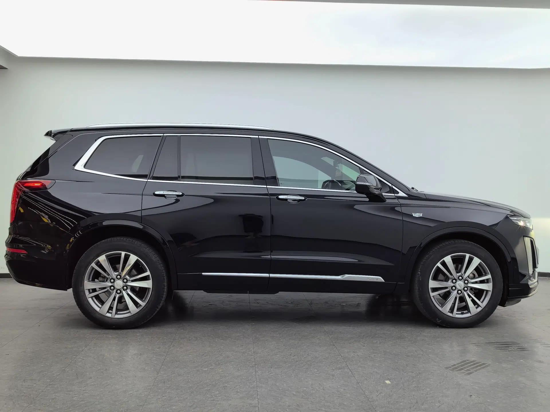 Cadillac XT6 2020 28T Six-Seater Four-Wheel-Drive Platinum Sport Edition — миниатюра 11