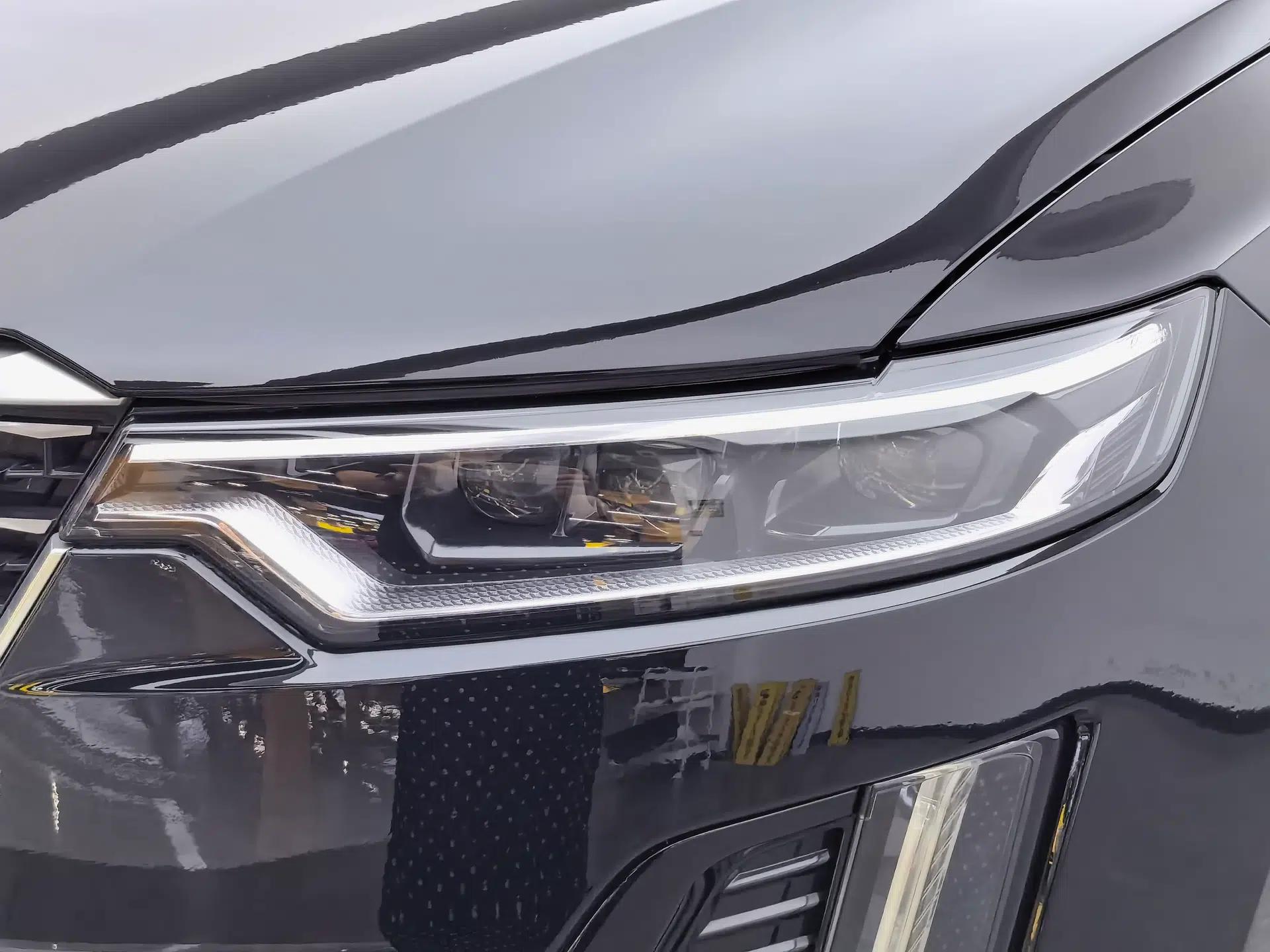 Cadillac XT6 2020 28T Six-Seater Four-Wheel-Drive Platinum Sport Edition — миниатюра 13