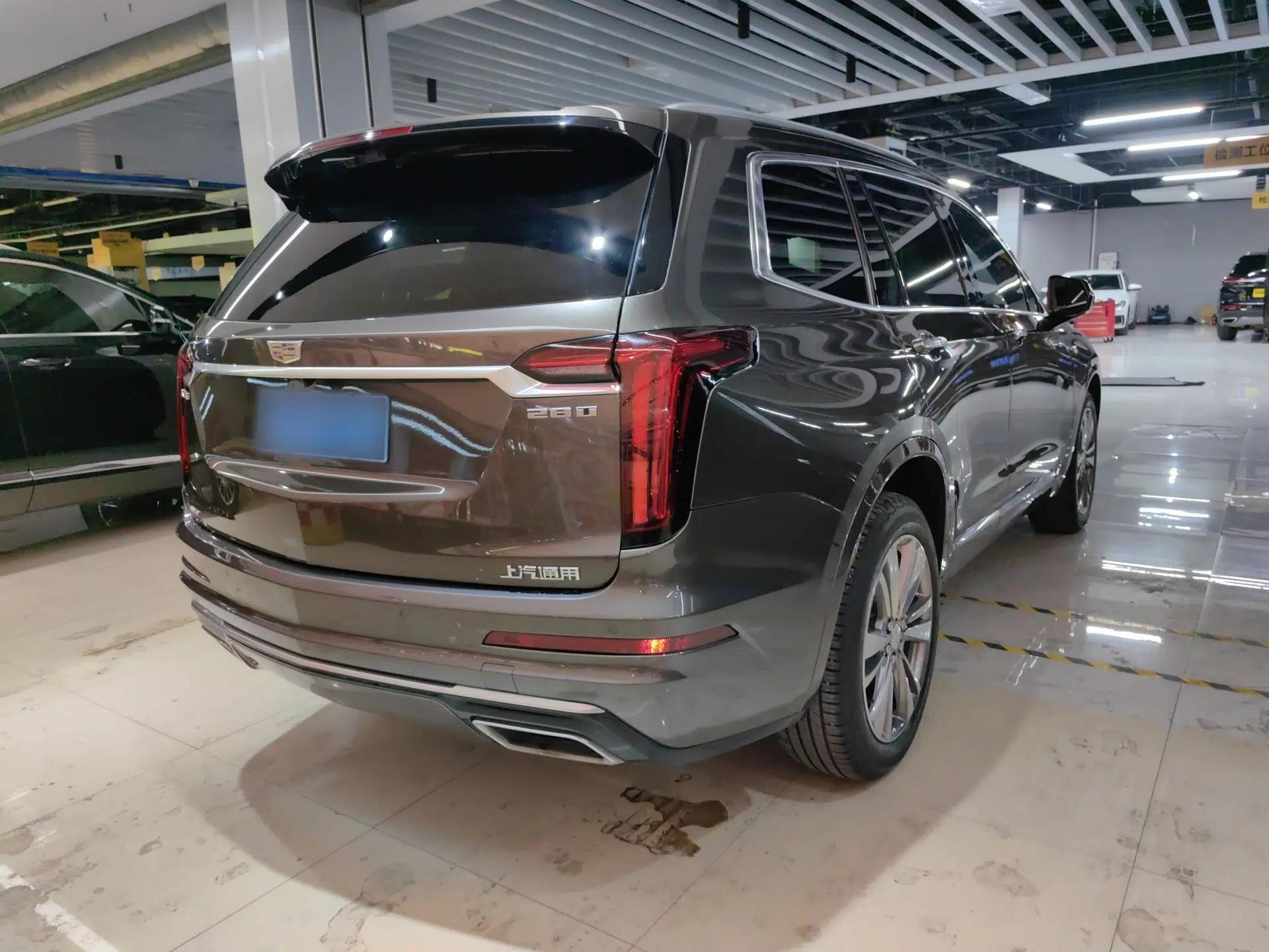 Cadillac XT6 2020 28T Six-Seater Four-Wheel-Drive Platinum Sport Edition — миниатюра 4
