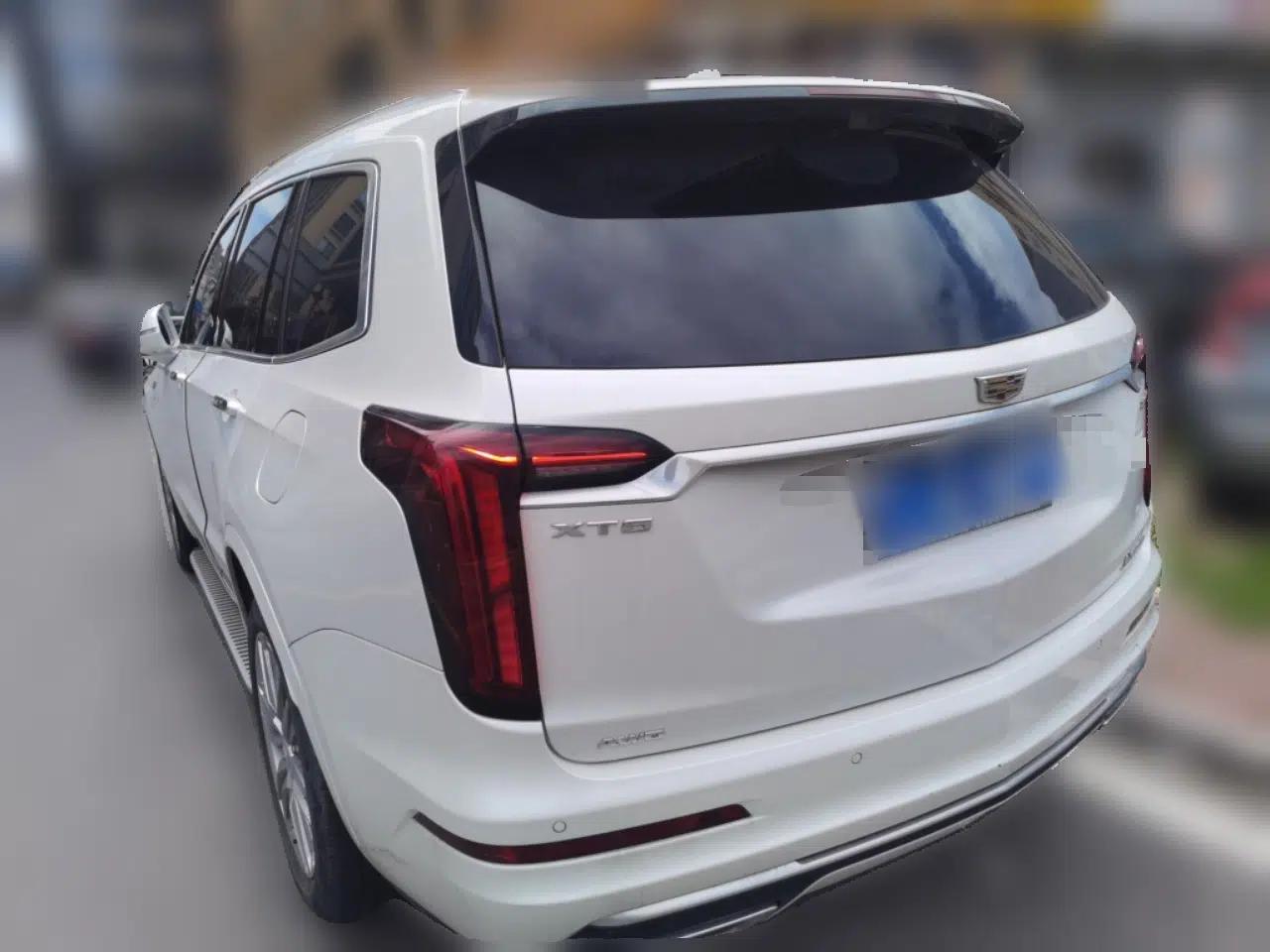 Cadillac XT6 2022 2.0T Six-Seater Four-Wheel Drive Luxury Version — миниатюра 4