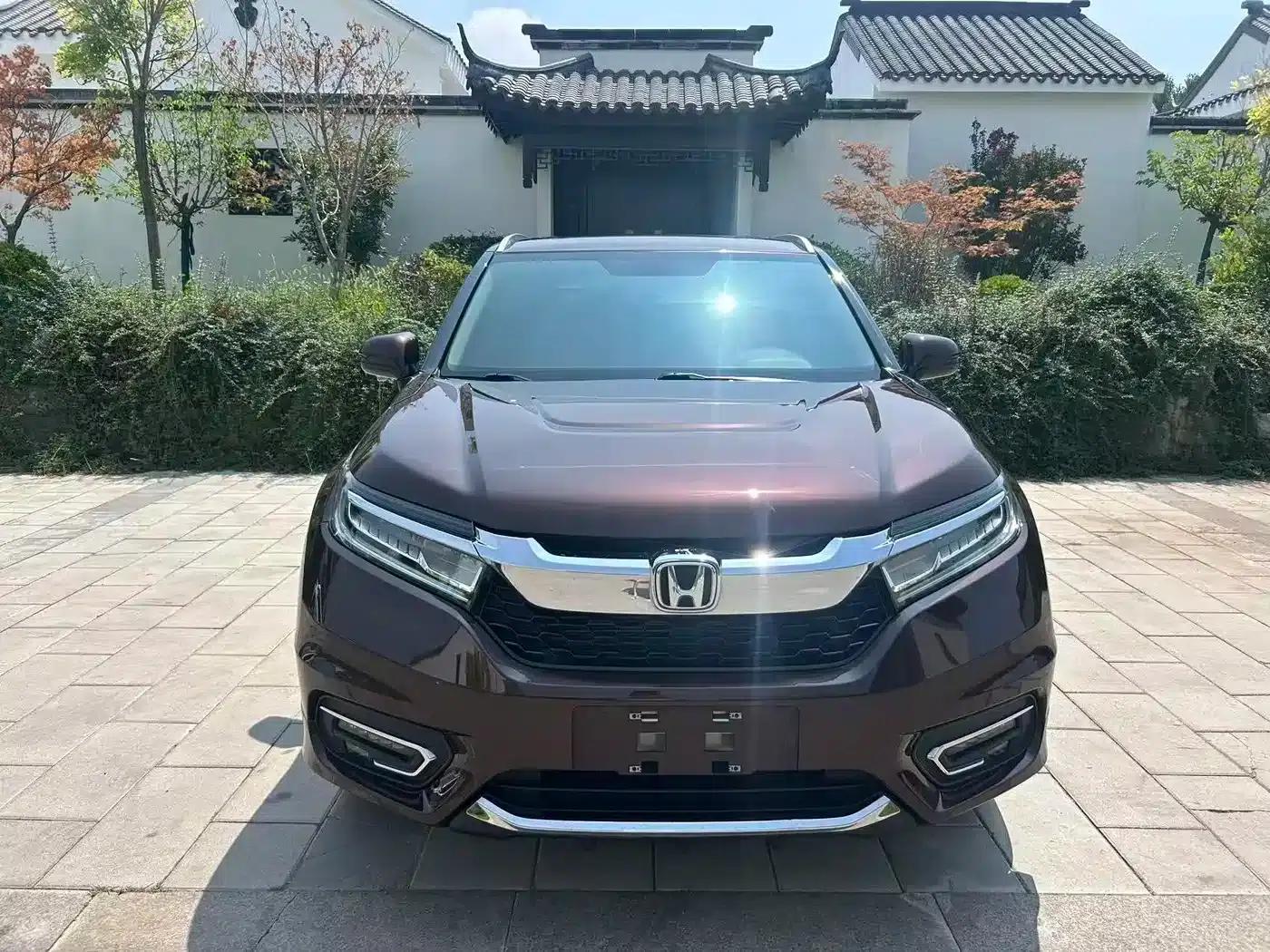 2017 Honda Avancier 370TURBO 4WD Premium Edition — миниатюра 2