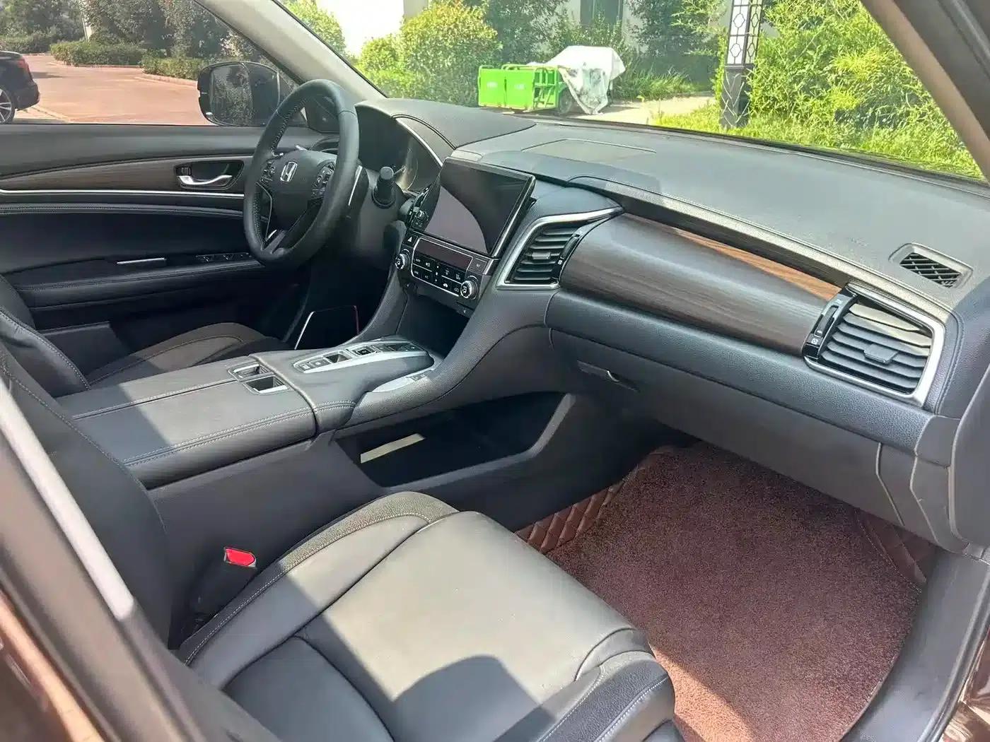 2017 Honda Avancier 370TURBO 4WD Premium Edition — миниатюра 12