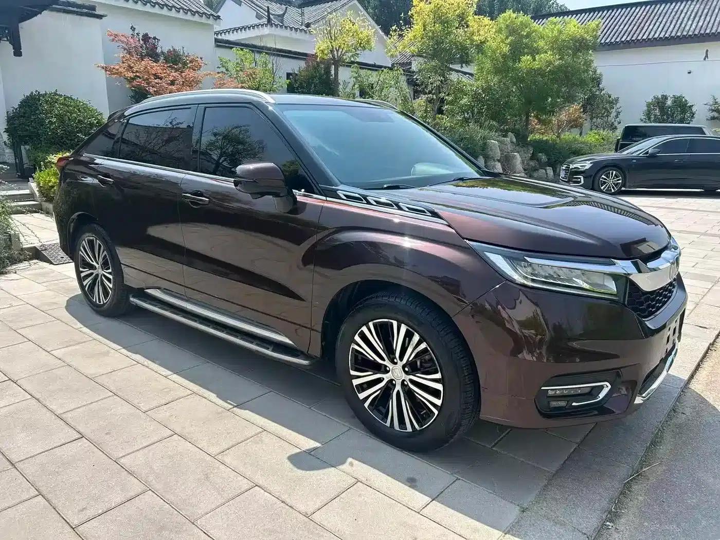 2017 Honda Avancier 370TURBO 4WD Premium Edition — миниатюра 3