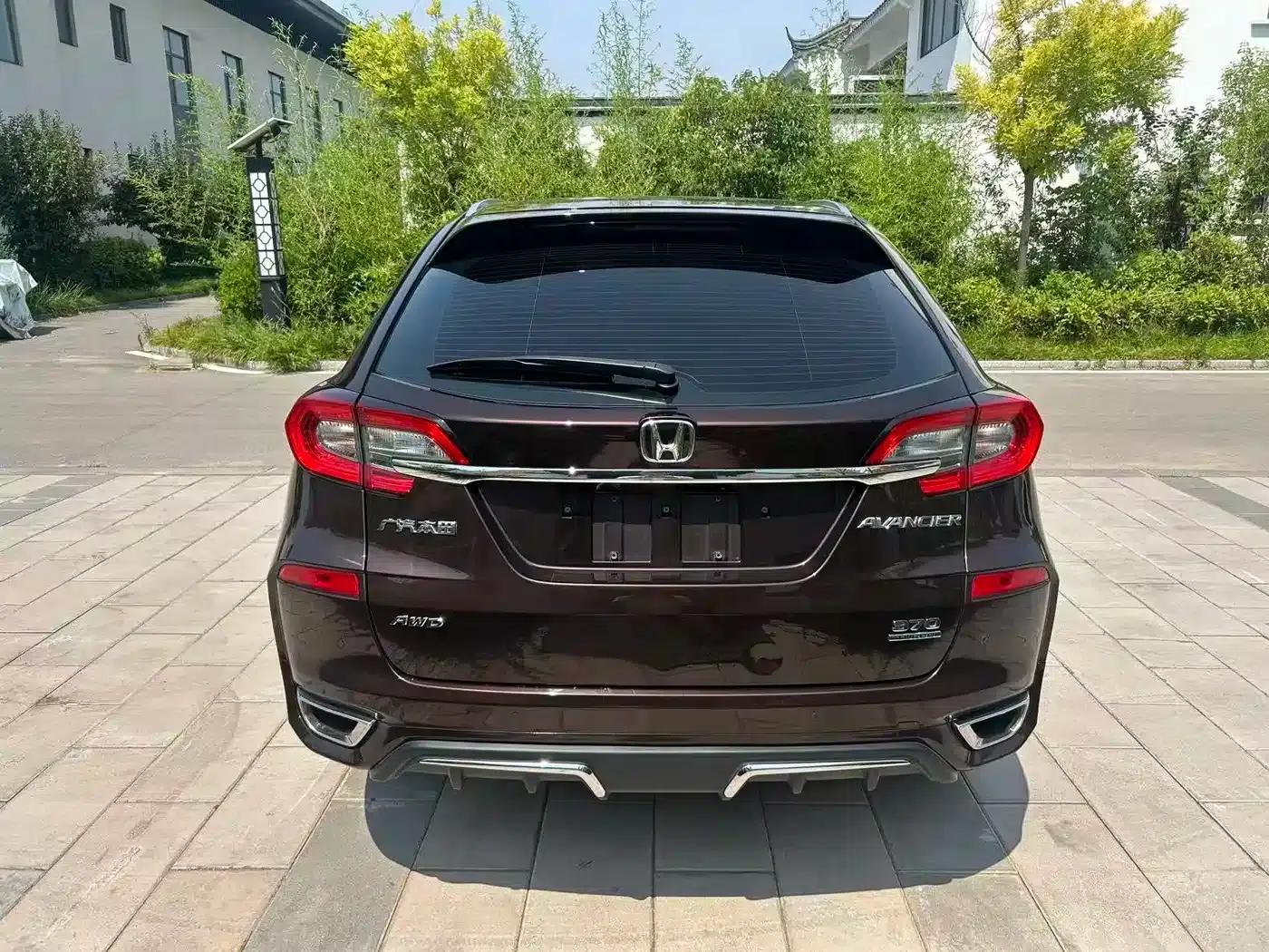 2017 Honda Avancier 370TURBO 4WD Premium Edition — миниатюра 9