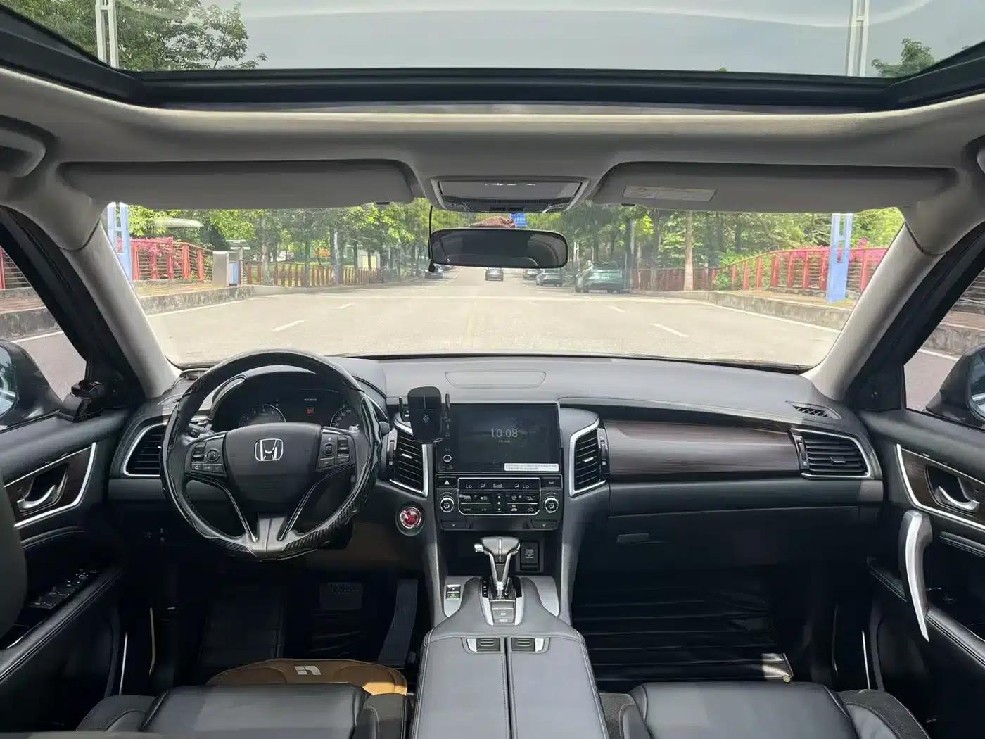 2017 Honda Avancier 240TURBO 2WD Luxury Edition — миниатюра 10