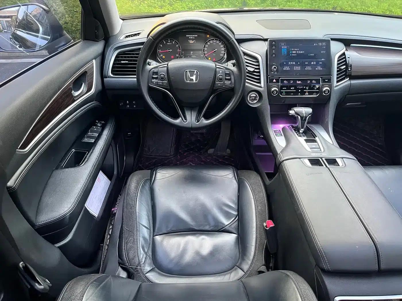 2017 Honda Avancier 240TURBO 2WD Comfort Edition — миниатюра 13