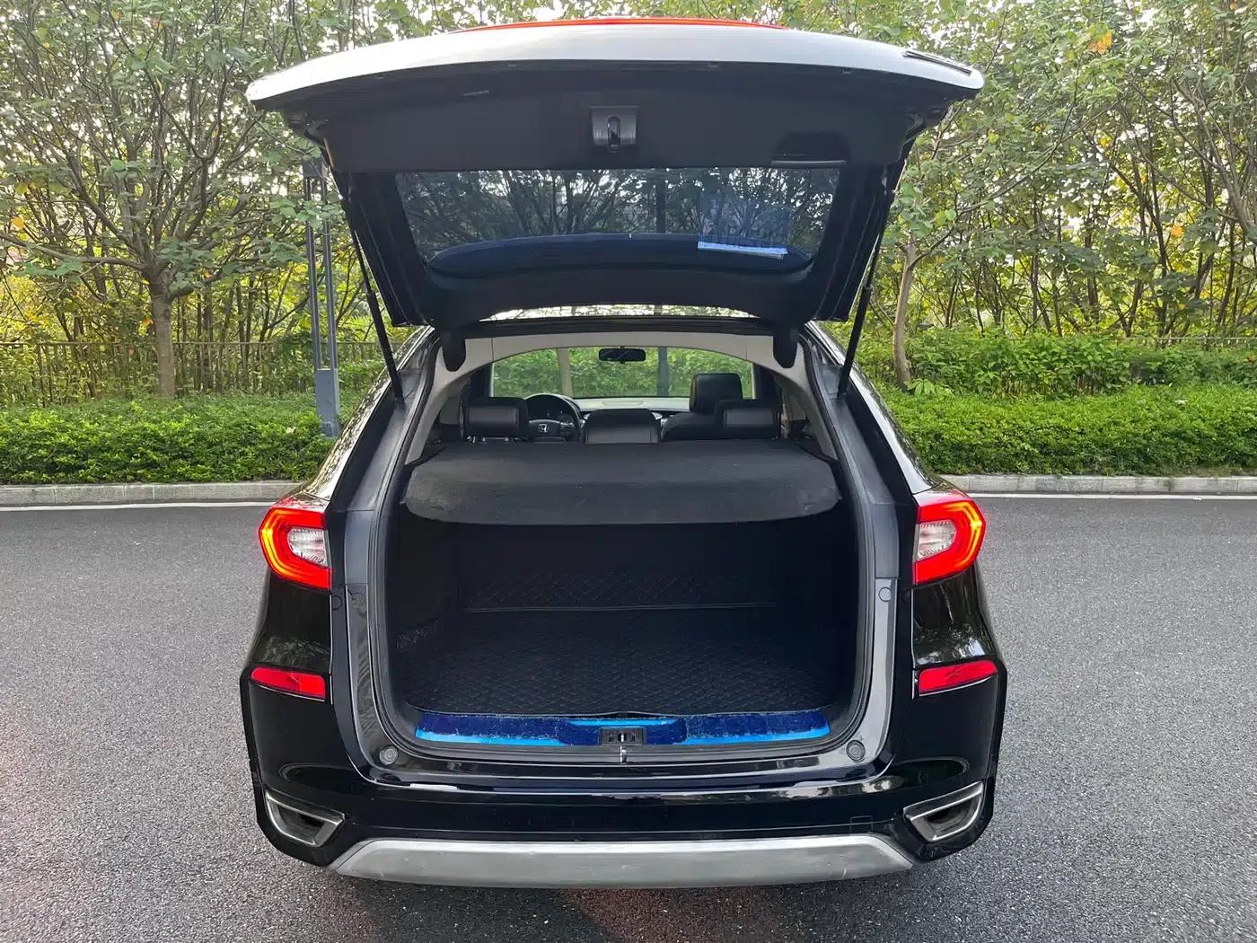 2017 Honda Avancier 240TURBO 2WD Comfort Edition — миниатюра 16