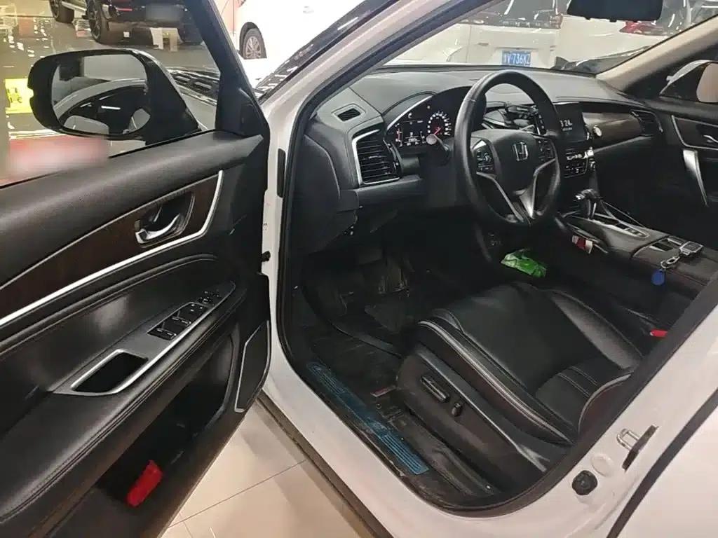 2020 Honda Avancier 240TURBO 2WD Comfort Edition — миниатюра 16