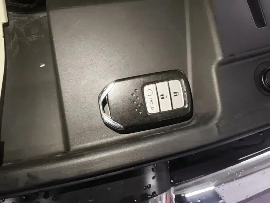 2020 Honda Avancier 240TURBO 2WD Smart Edition — миниатюра 9