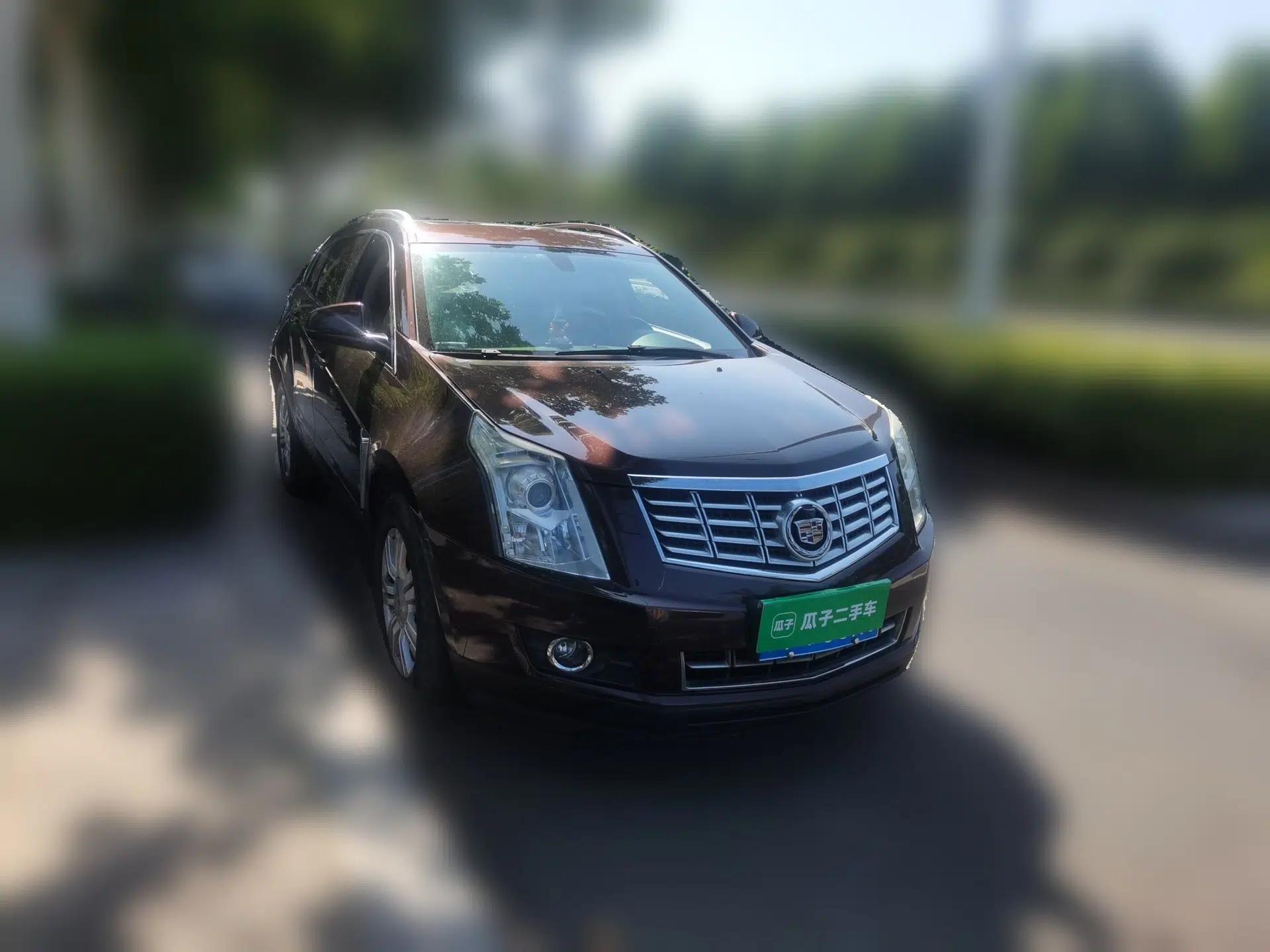 Cadillac SRX 2015 3.0L Elite Model — миниатюра 2