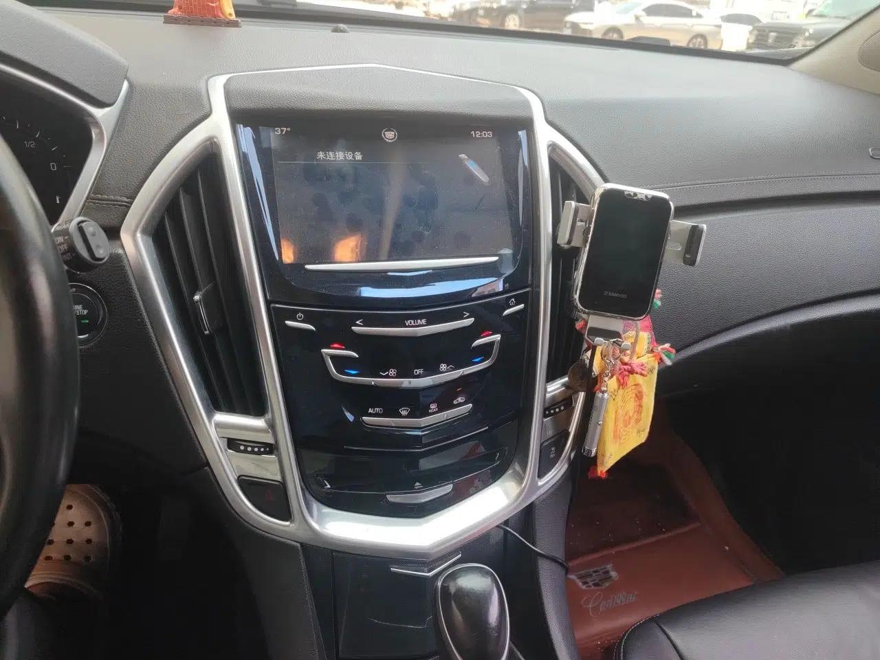 Cadillac SRX 2013 3.0L Comfort Model — миниатюра 13