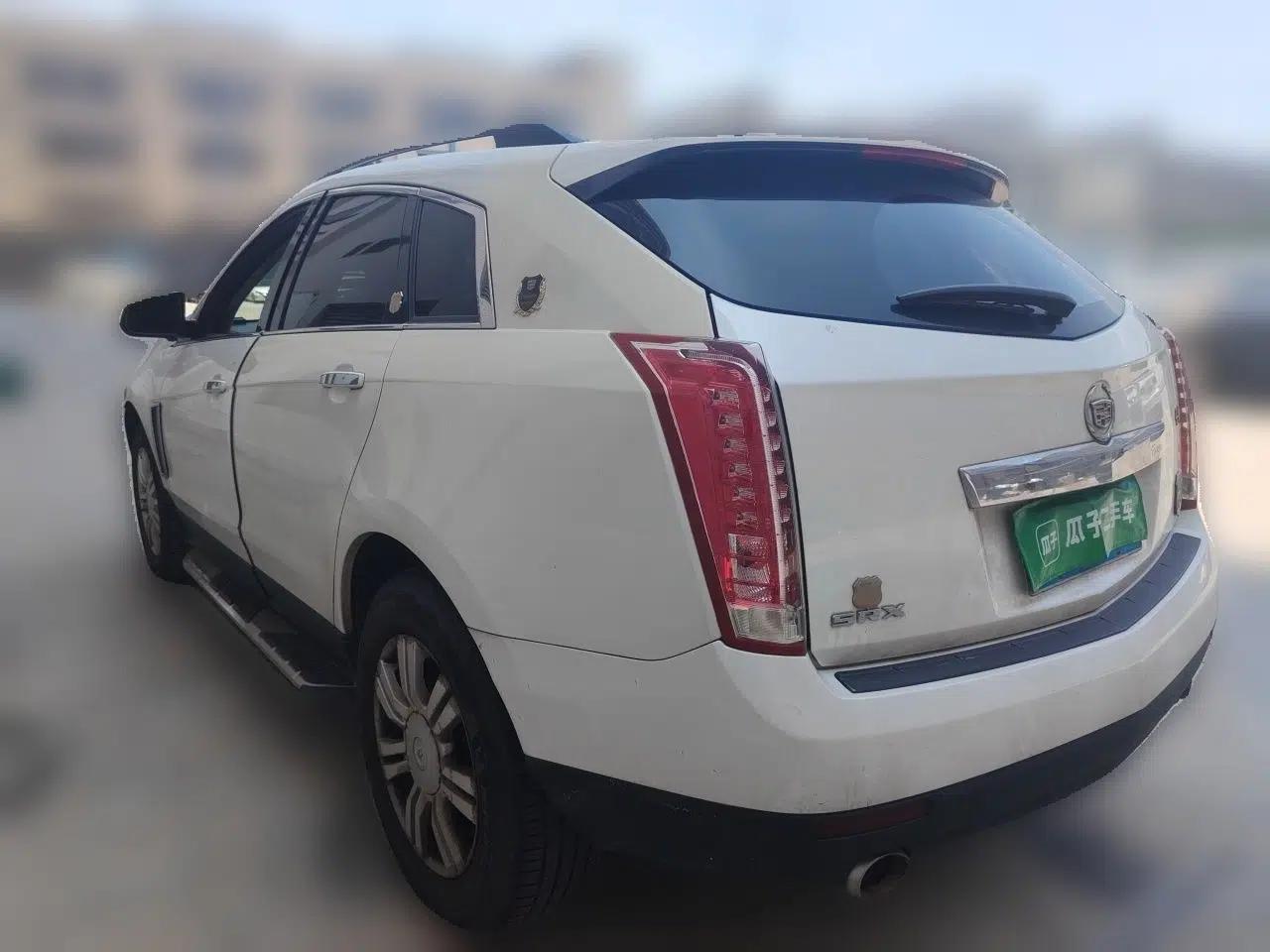 Cadillac SRX 2013 3.0L Comfort Model — миниатюра 4