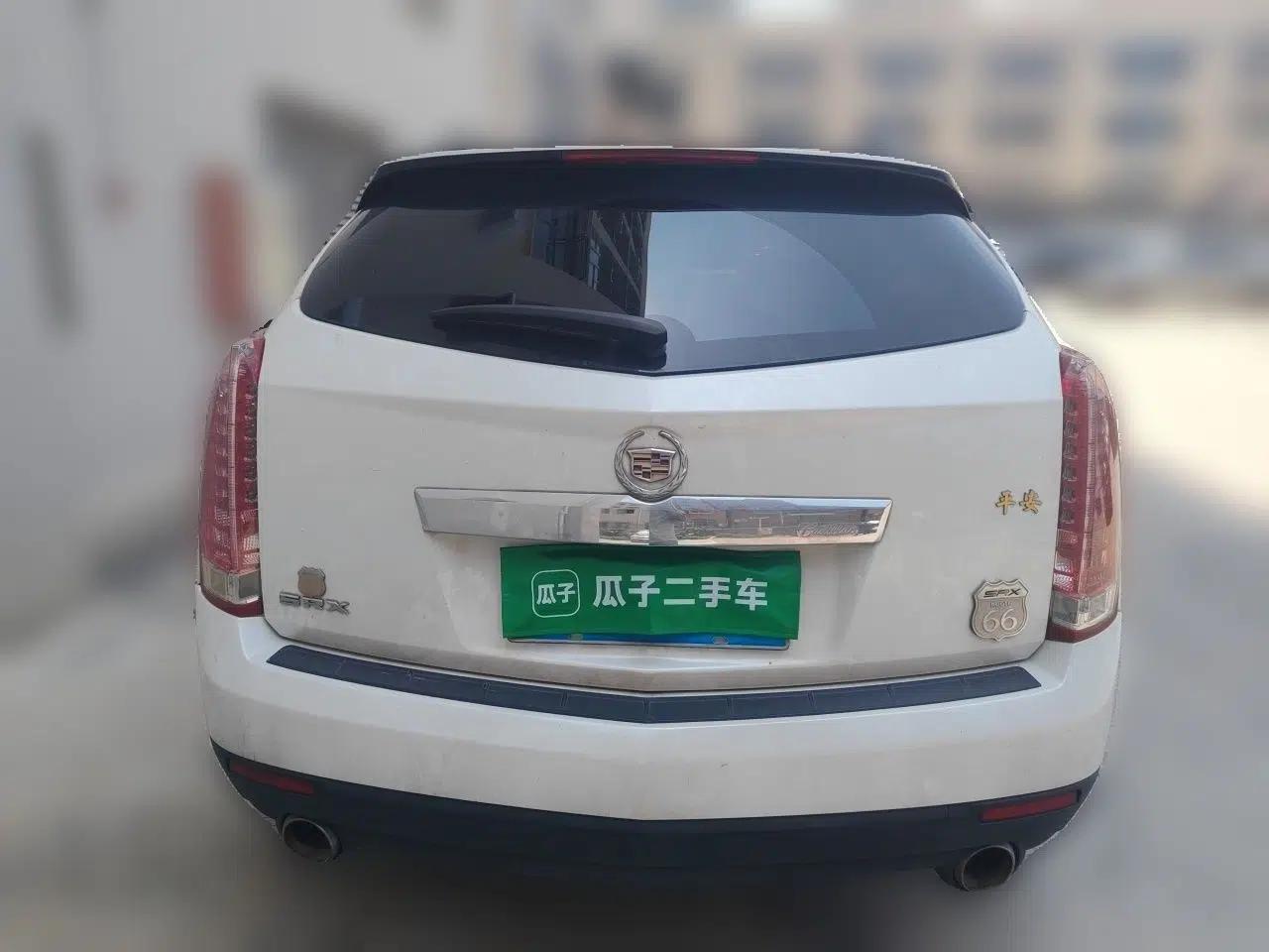 Cadillac SRX 2013 3.0L Comfort Model — миниатюра 5