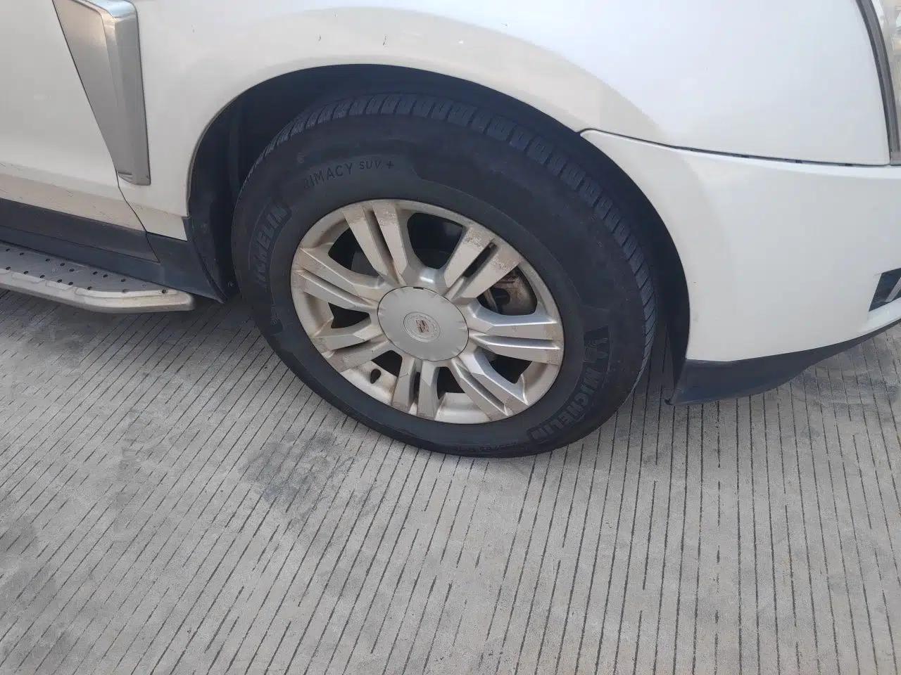 Cadillac SRX 2013 3.0L Comfort Model — миниатюра 8